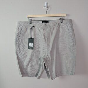 Rodd & Gunn - NWT The Gunn 9” shorts. Size 40